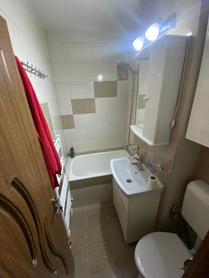 Apartament Regim Hotelier Déva Kültér fotó